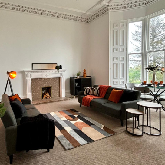 Thumbnail - A living room brought to life